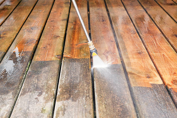 Elk Grove Village, IL Pressure Washing Services Company